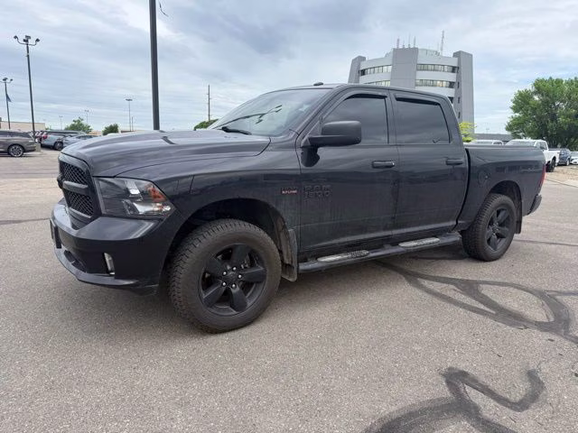 2017 Brilliant Black Crystal Pearlcoat Ram 1500 Express 4X4 Truck