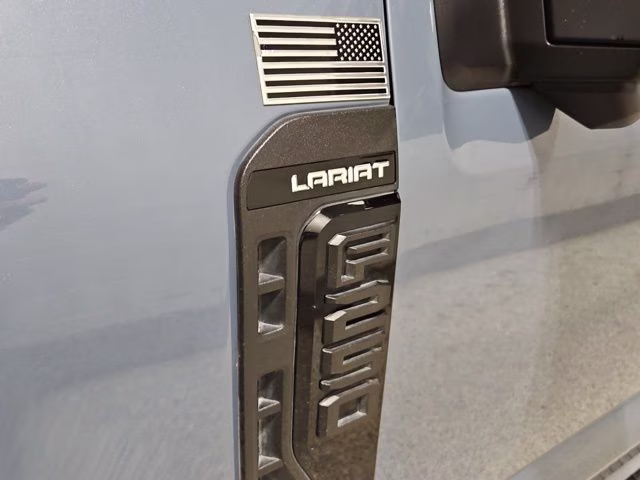 2023 Azure Gray Metallic Tri-Coat Ford Super Duty F-250 SRW Lariat 4X4 Truck