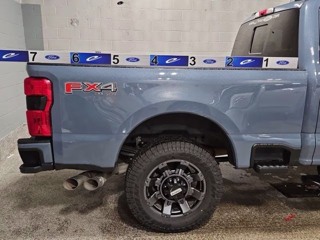 2023 Azure Gray Metallic Tri-Coat Ford Super Duty F-250 SRW Lariat 4X4 Truck