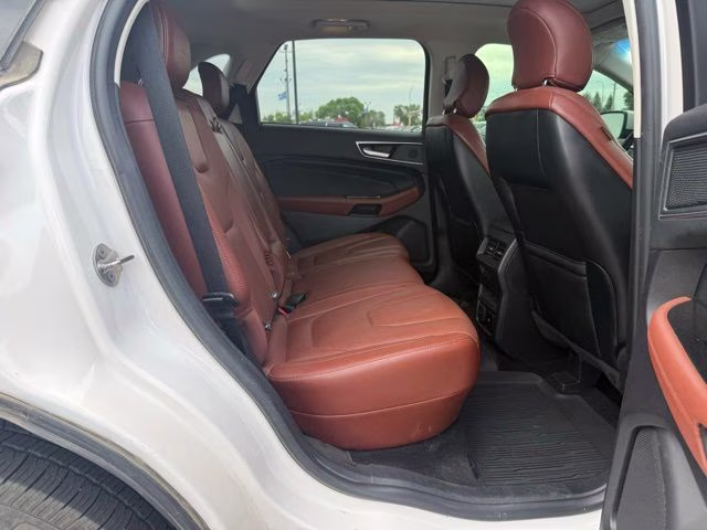 2019 White Ford Edge Titanium AWD SUV