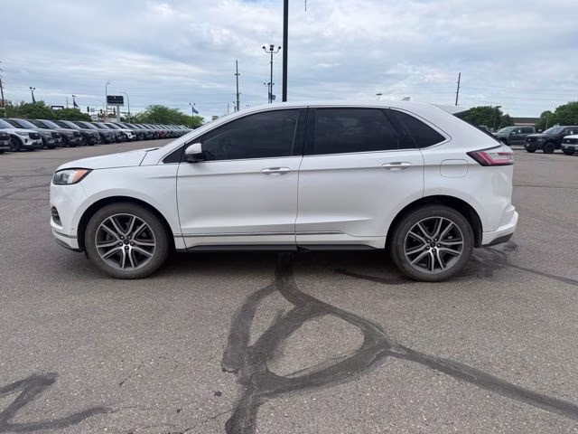 2019 White Ford Edge Titanium AWD SUV