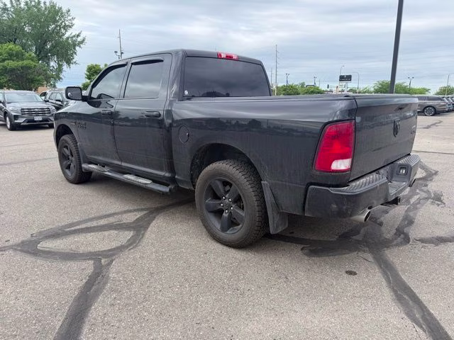 2017 Brilliant Black Crystal Pearlcoat Ram 1500 Express 4X4 Truck
