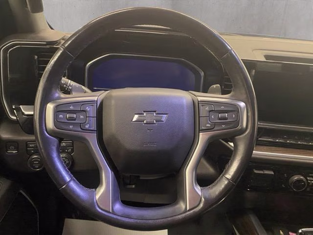 2022 Glacier Blue Metallic Chevrolet Silverado 1500 RST 4X4 Truck