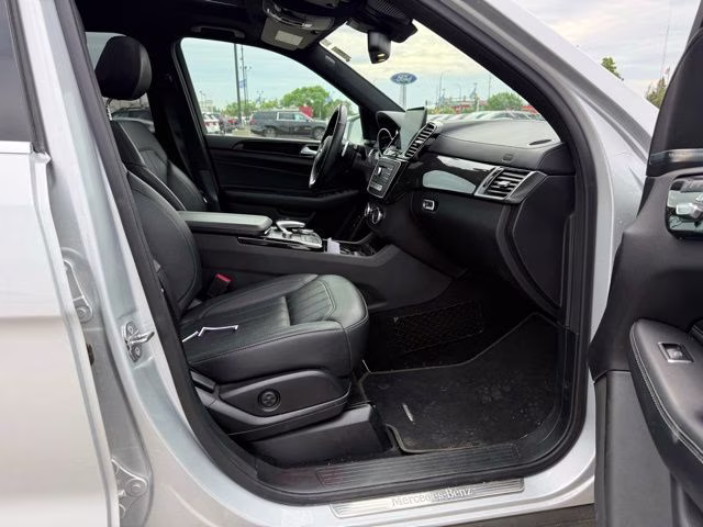 2019 Silver Mercedes-Benz GLS GLS 450 AWD SUV