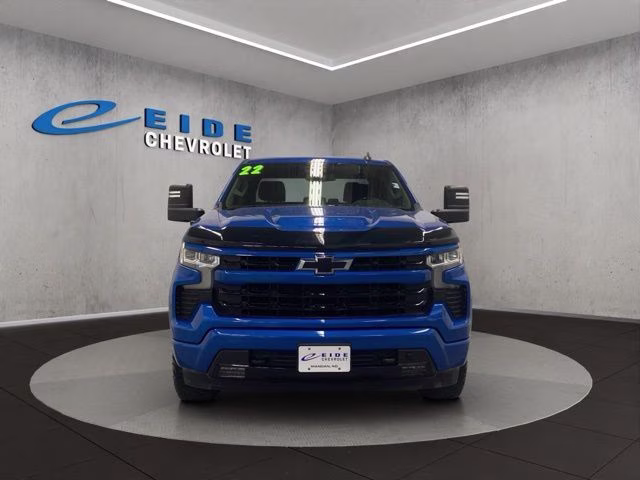 2022 Glacier Blue Metallic Chevrolet Silverado 1500 RST 4X4 Truck