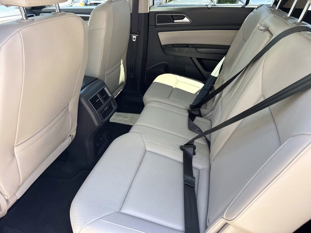 2018 Pure White Volkswagen Atlas SEL FWD SUV