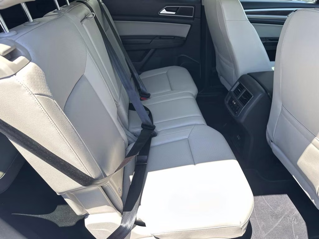 2018 Pure White Volkswagen Atlas SEL FWD SUV