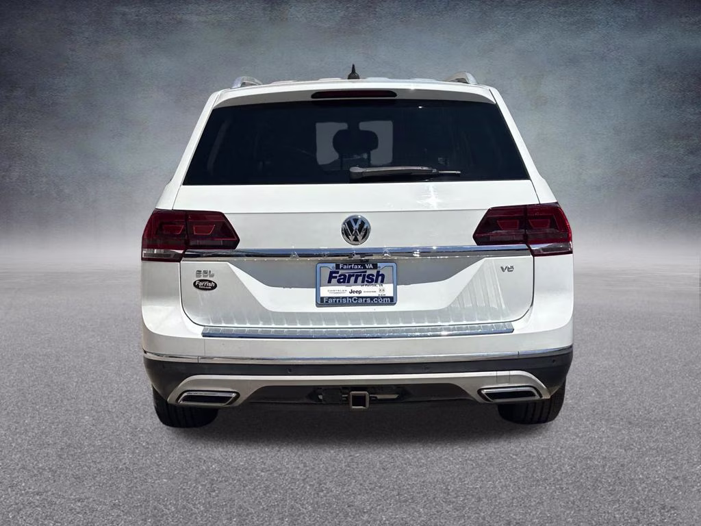 2018 Pure White Volkswagen Atlas SEL FWD SUV