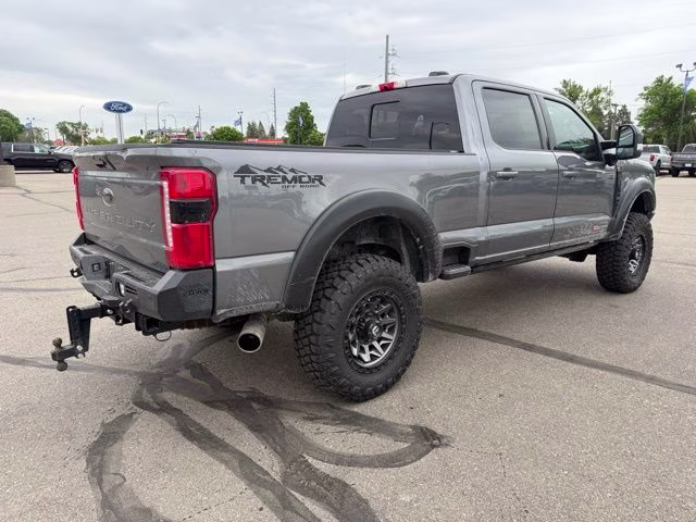 2024 Carbonized Gray Metallic Ford Super Duty F-250 SRW Lariat 4X4 Truck
