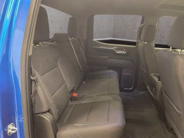 2022 Glacier Blue Metallic Chevrolet Silverado 1500 RST 4X4 Truck