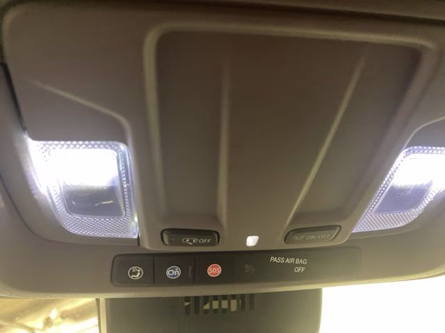2022 Glacier Blue Metallic Chevrolet Silverado 1500 RST 4X4 Truck