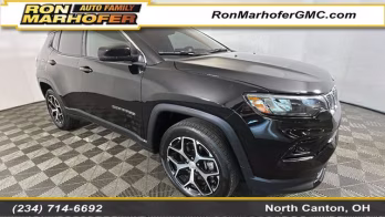 2024 Diamond Black Crystal Pearlcoat Jeep Compass Limited 4X4 SUV