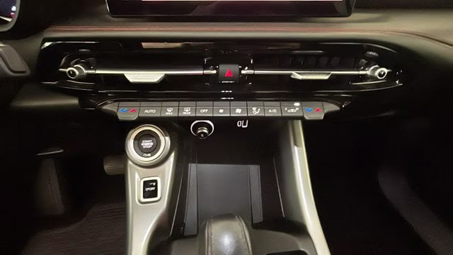 2024 Q Ball Dodge Hornet R/T AWD SUV