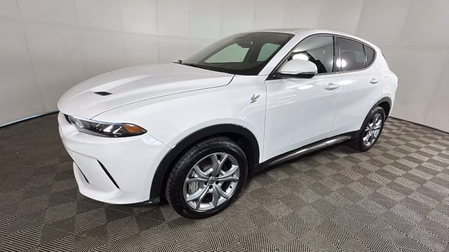 2024 Q Ball Dodge Hornet R/T AWD SUV