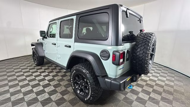 2023 Earl Clearcoat Jeep Wrangler Willys 4xe 4X4 SUV