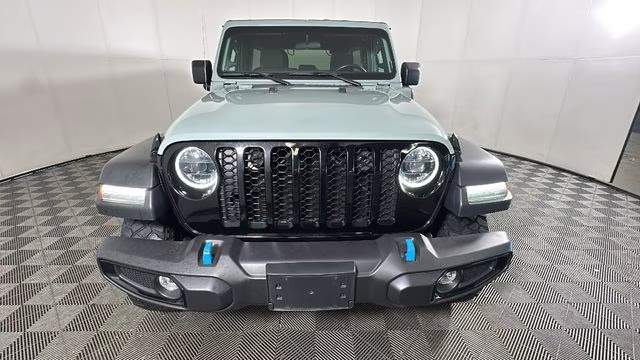 2023 Earl Clearcoat Jeep Wrangler Willys 4xe 4X4 SUV
