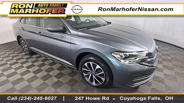 2022 Platinum Gray Metallic Volkswagen Jetta 1.5T S FWD Sedan