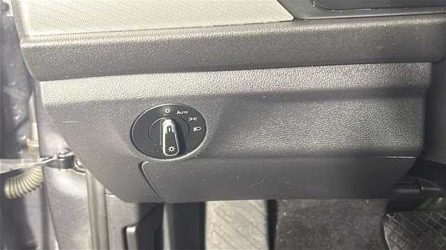 2022 Platinum Gray Metallic Volkswagen Jetta 1.5T S FWD Sedan