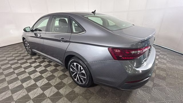 2022 Platinum Gray Metallic Volkswagen Jetta 1.5T S FWD Sedan