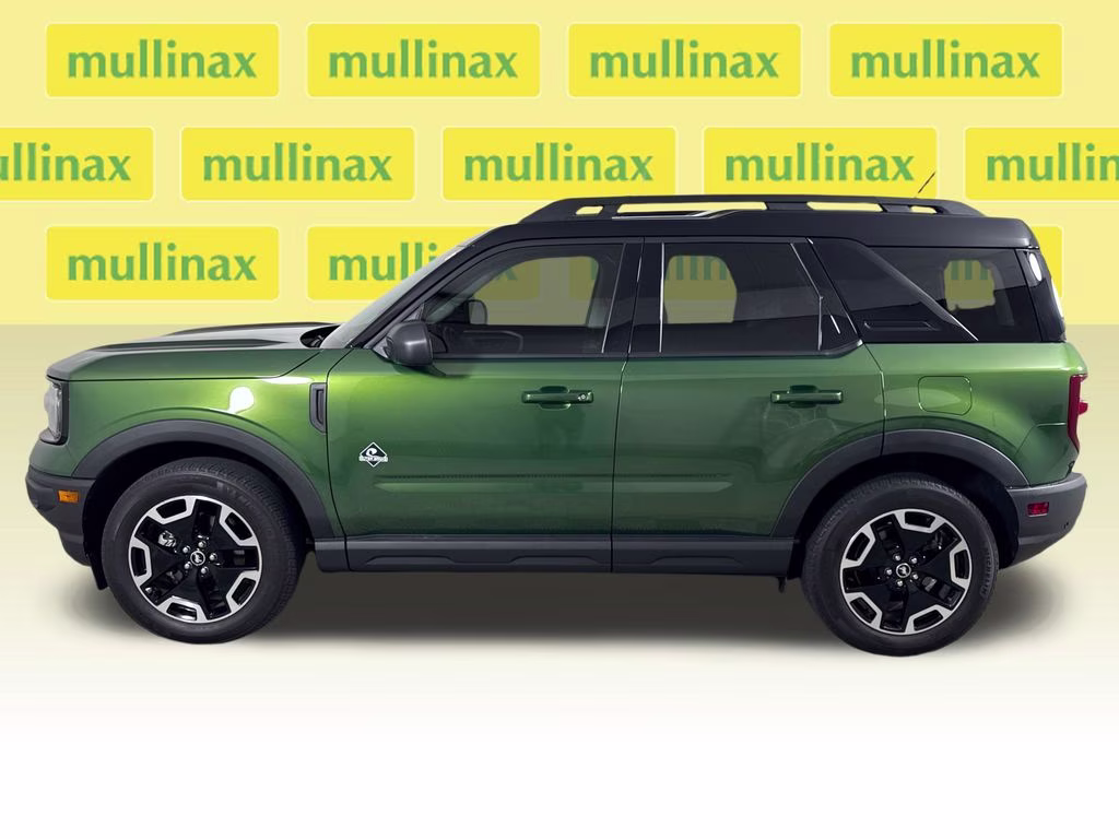 2024 Green Metallic Ford Bronco Sport Outer Banks 4X4 SUV