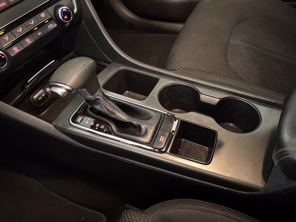 2019 Horizon Blue Kia Optima LX FWD Sedan