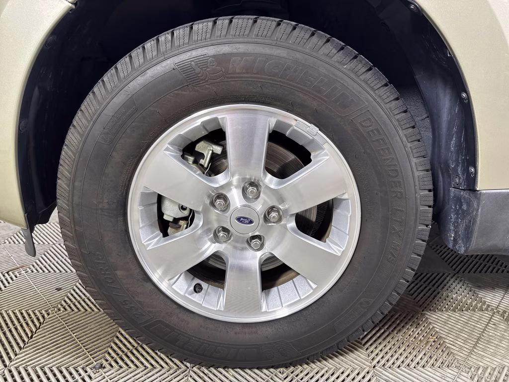 2011 Gold Leaf Metallic Ford Escape Limited FWD SUV