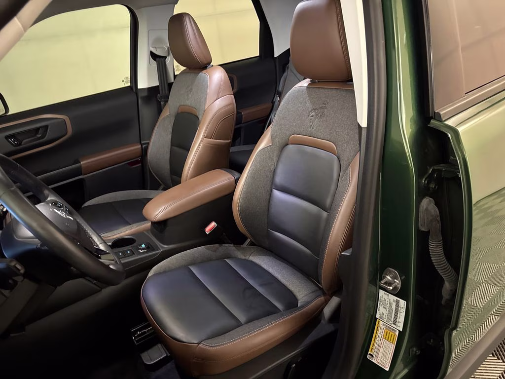 2024 Green Metallic Ford Bronco Sport Outer Banks 4X4 SUV