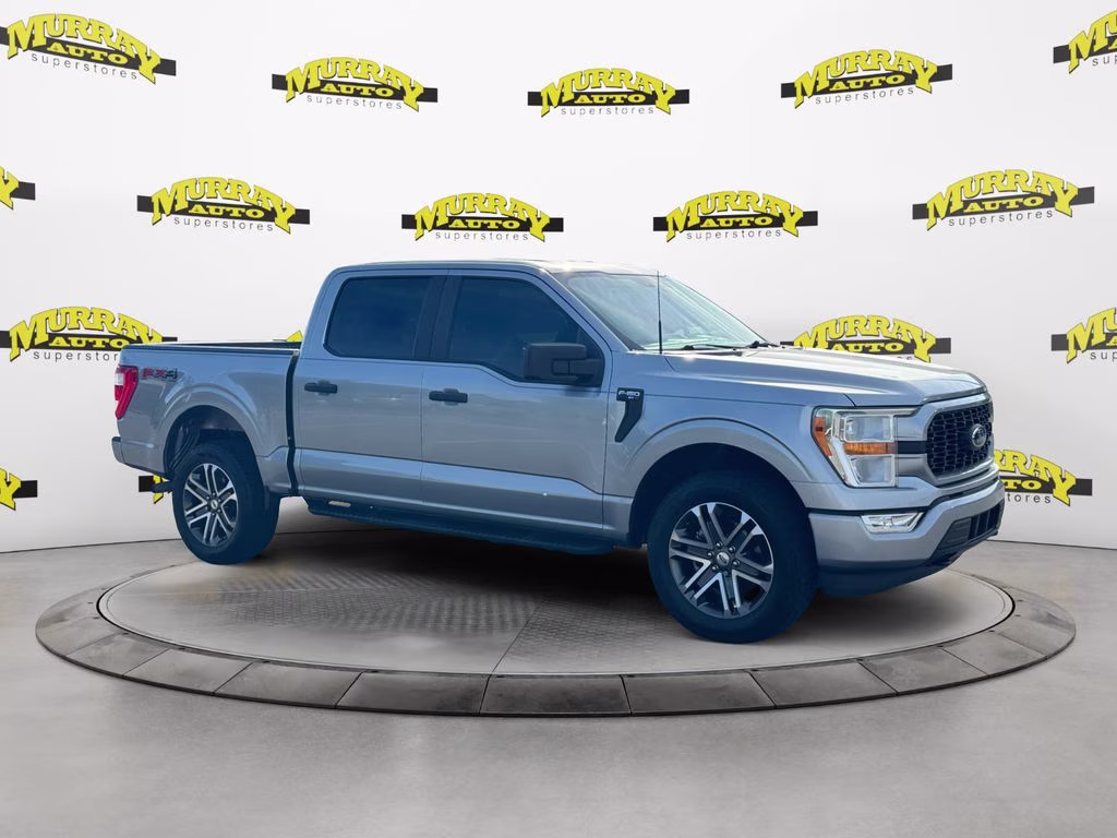 2022 Iconic Silver Metallic Ford F-150 XL 4X4 Truck