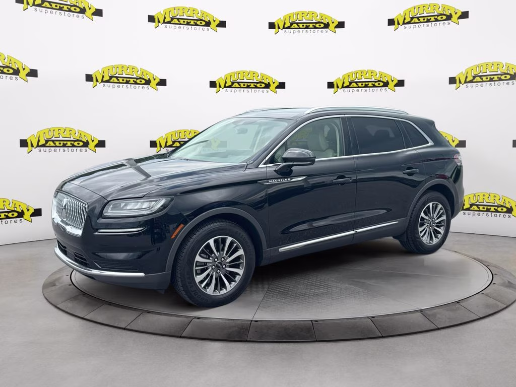 2022 Infinite Black Metallic Clearcoat Lincoln Nautilus Standard FWD SUV