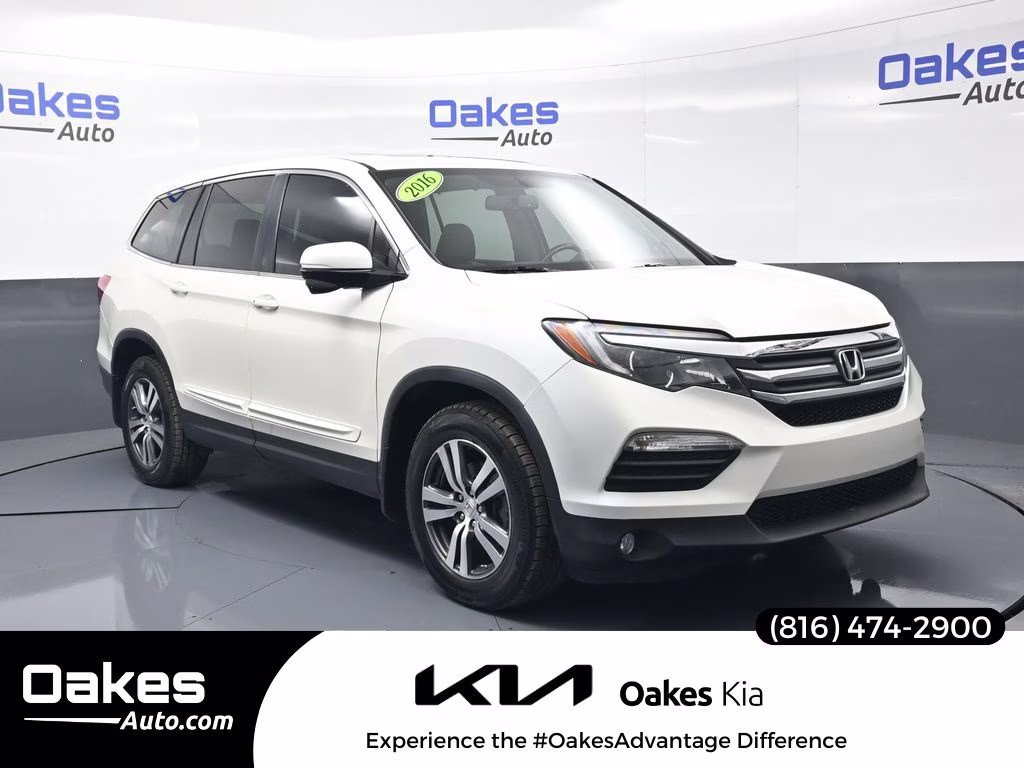 2016 Honda Pilot 4WD EX-L w/RES's photo