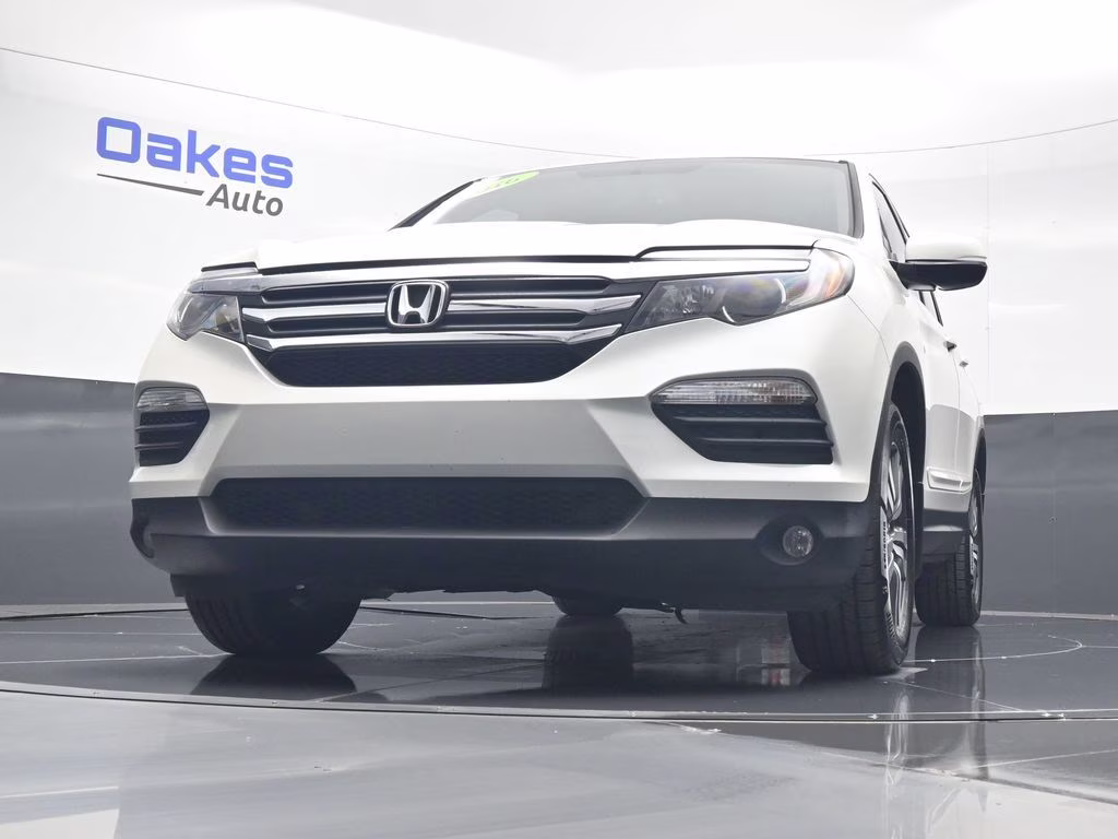 2016 White Diamond Pearl Honda Pilot EX-L AWD SUV