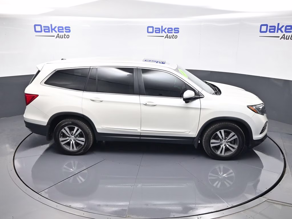 2016 White Diamond Pearl Honda Pilot EX-L AWD SUV