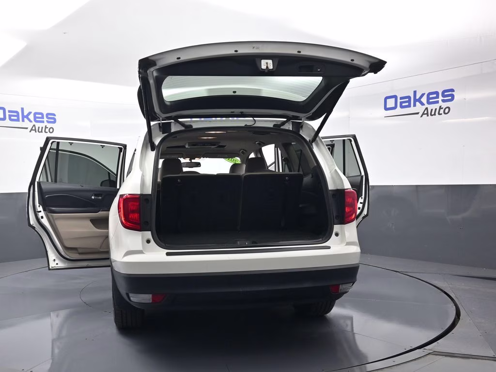 2016 White Diamond Pearl Honda Pilot EX-L AWD SUV
