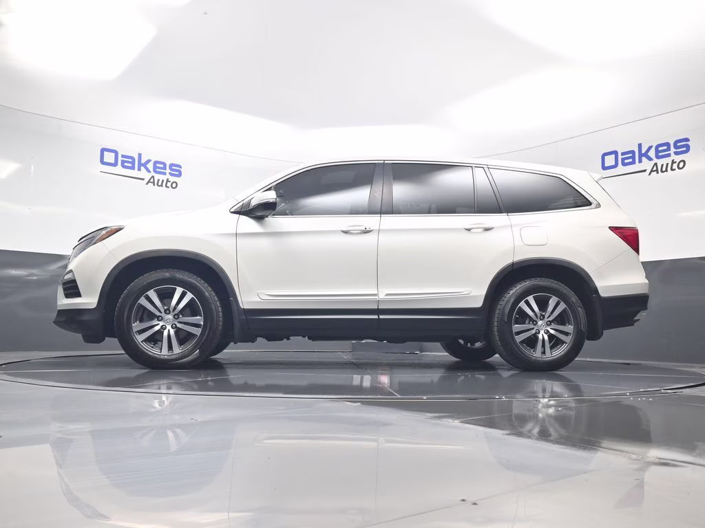 2016 White Diamond Pearl Honda Pilot EX-L AWD SUV