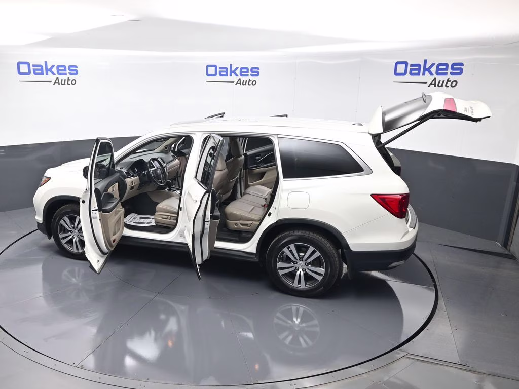 2016 White Diamond Pearl Honda Pilot EX-L AWD SUV