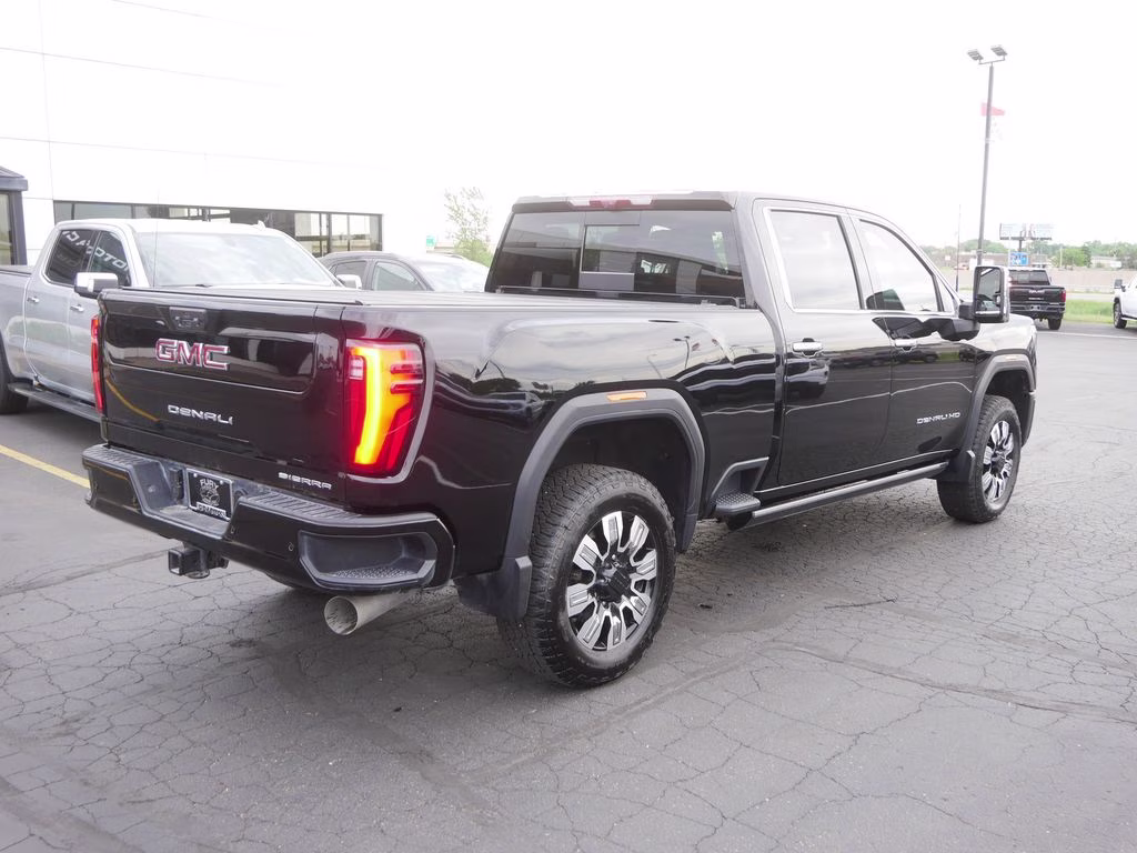 2025 Black GMC Sierra 2500HD Denali 4X4 Truck
