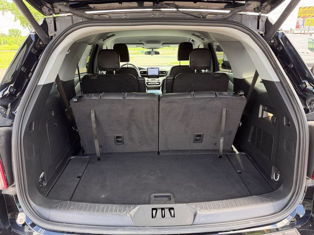 2024 Black Metallic Ford Explorer XLT Sport w/Tow Pkg & Co-Pilot 360 Assist 4X4 SUV