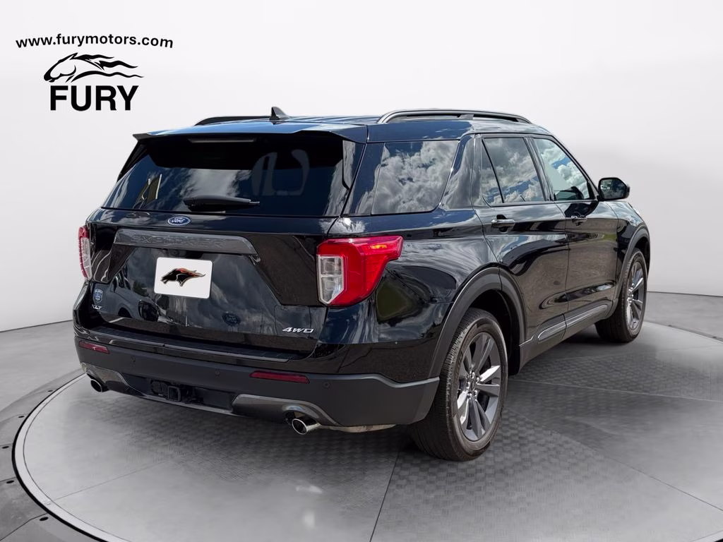 2024 Black Metallic Ford Explorer XLT Sport w/Tow Pkg & Co-Pilot 360 Assist 4X4 SUV