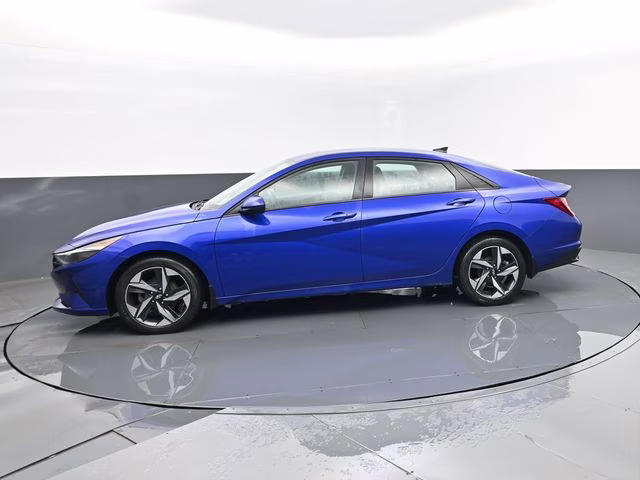 2023 Intense Blue Hyundai Elantra SEL FWD Sedan