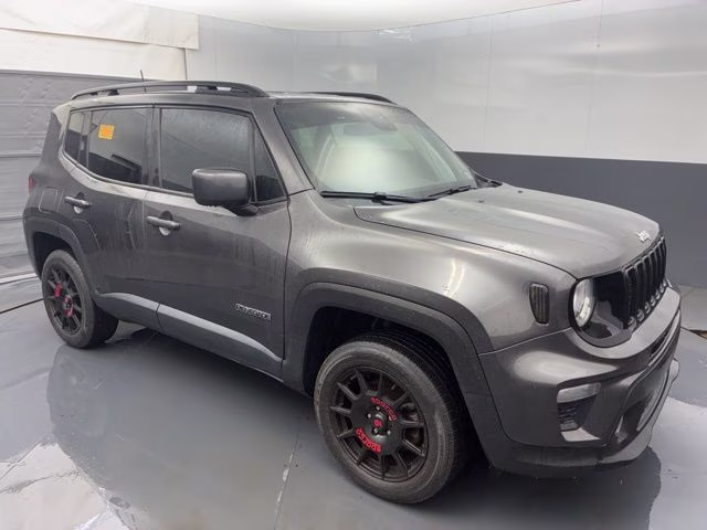 2020 Granite Crystal Metallic Clearcoat Jeep Renegade Latitude 4X4 SUV