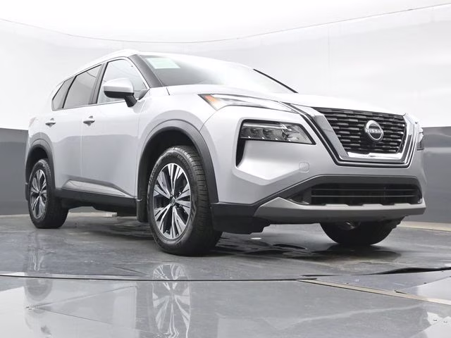 2023 Brilliant Silver Metallic Nissan Rogue SV FWD SUV