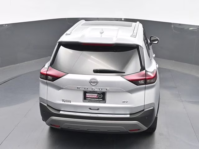 2023 Brilliant Silver Metallic Nissan Rogue SV FWD SUV