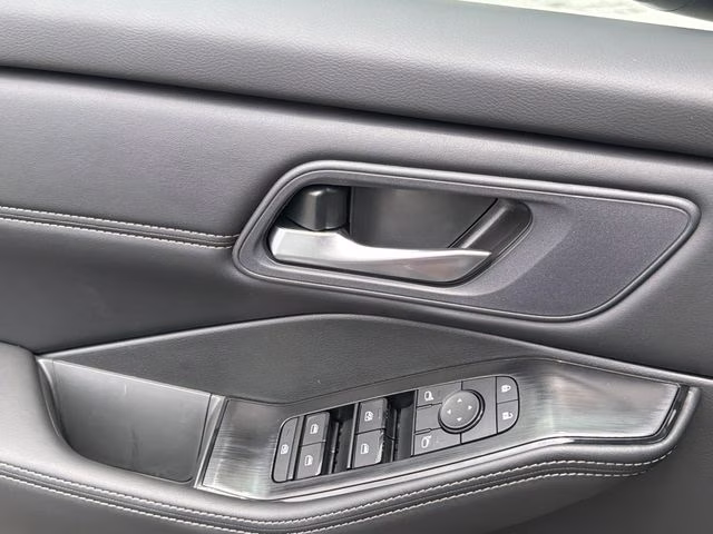 2026 Boulder Gray Pearl Nissan Rogue Dark Armor AWD SUV