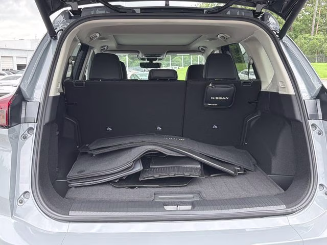 2026 Boulder Gray Pearl Nissan Rogue Dark Armor AWD SUV
