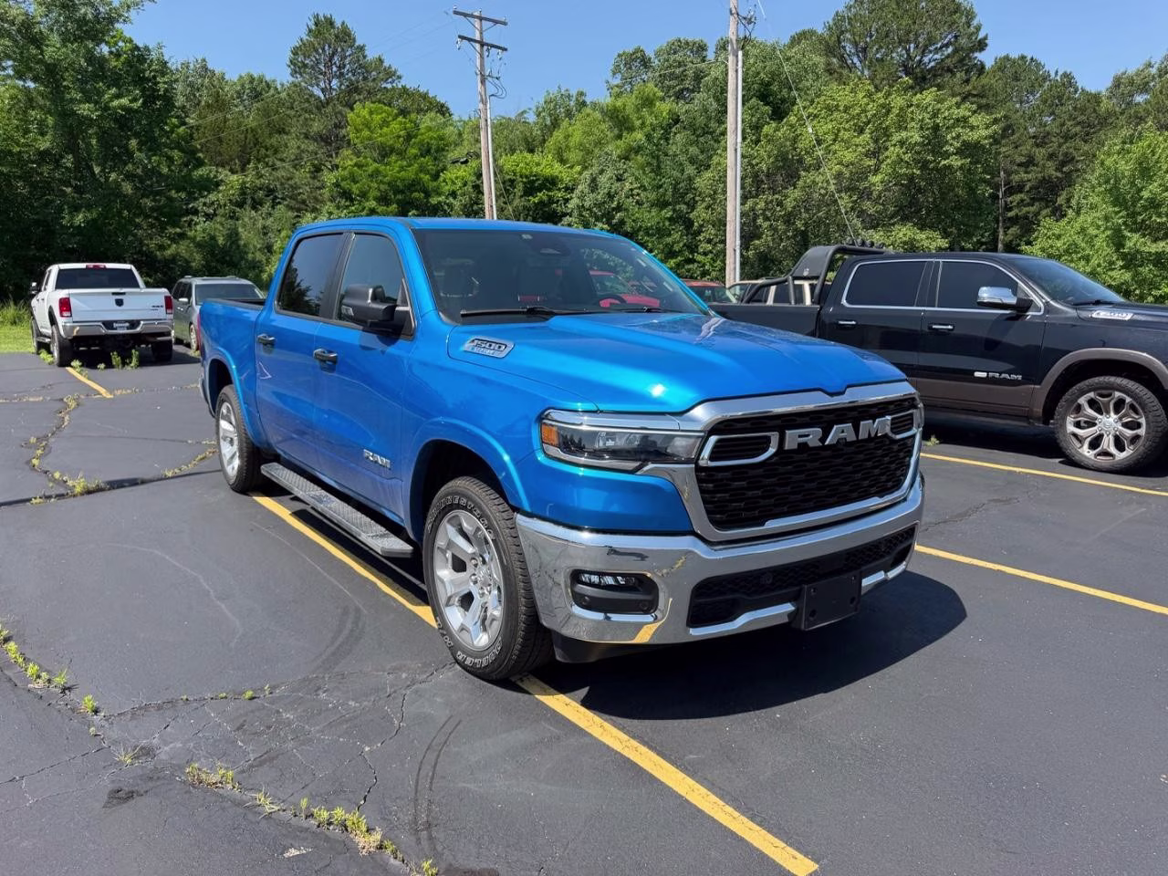 2025 Hydro Blue Pearlcoat Ram 1500 Big Horn 4X4 Truck