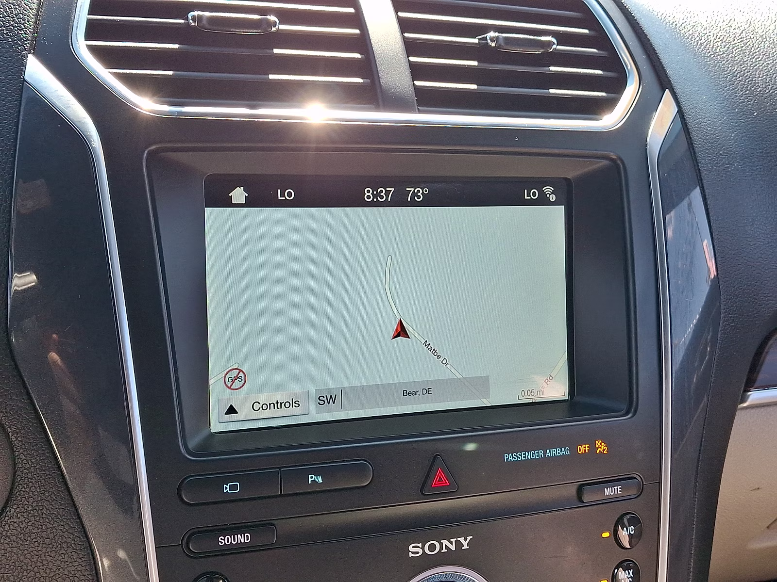 2019 White Platinum Metallic Tri-Coat - UG Ford Explorer Limited 4X4