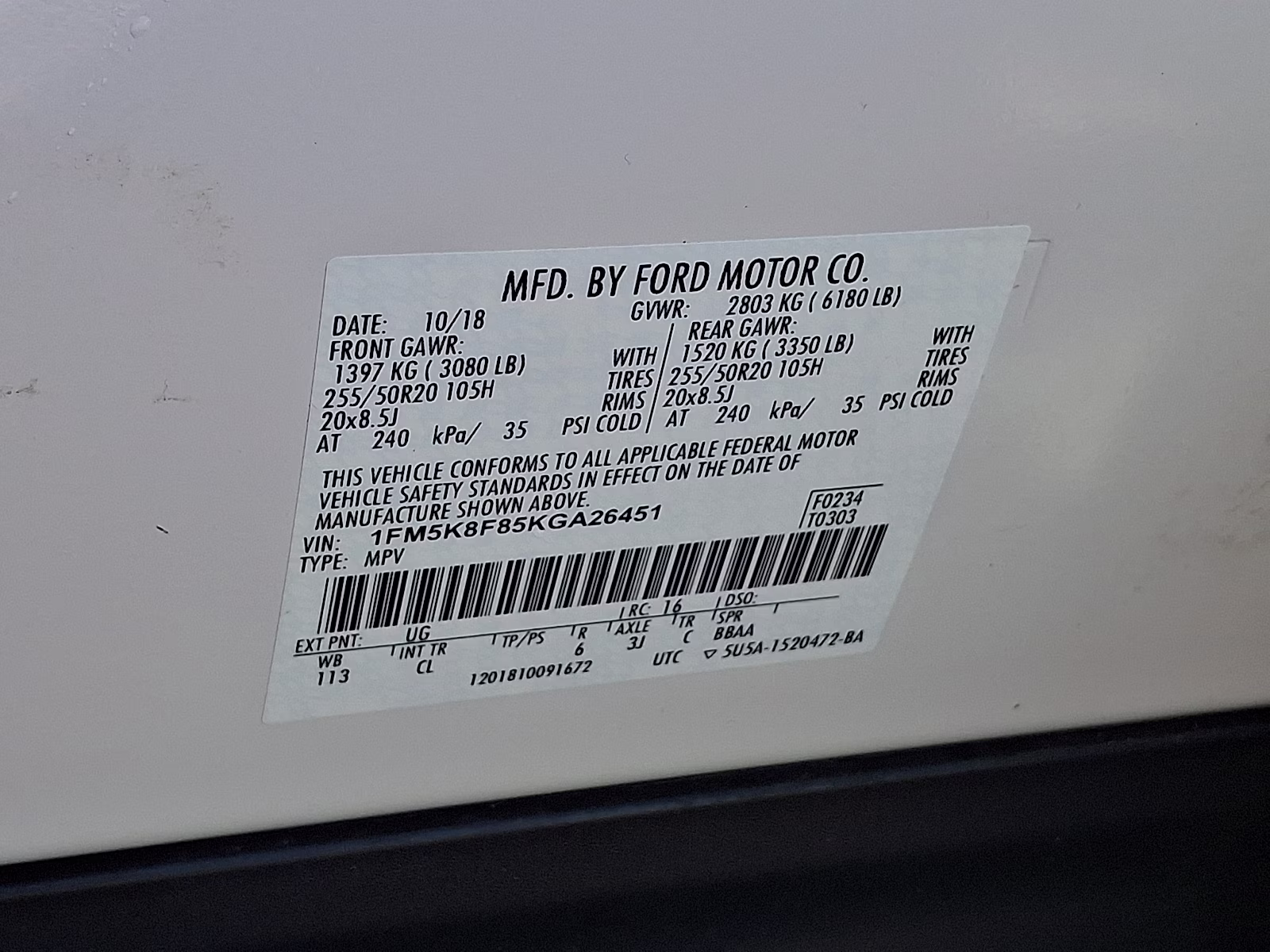 2019 White Platinum Metallic Tri-Coat - UG Ford Explorer Limited 4X4