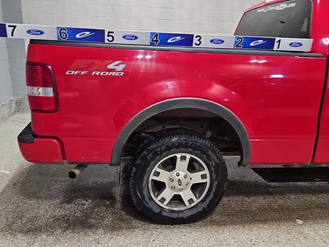 2005 Bright Red Clearcoat Ford F-150 XL 4X4 Truck