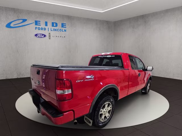 2005 Bright Red Clearcoat Ford F-150 XL 4X4 Truck