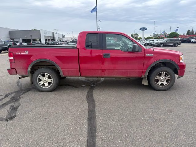 2005 Red Ford F-150 XL 4X4 Truck